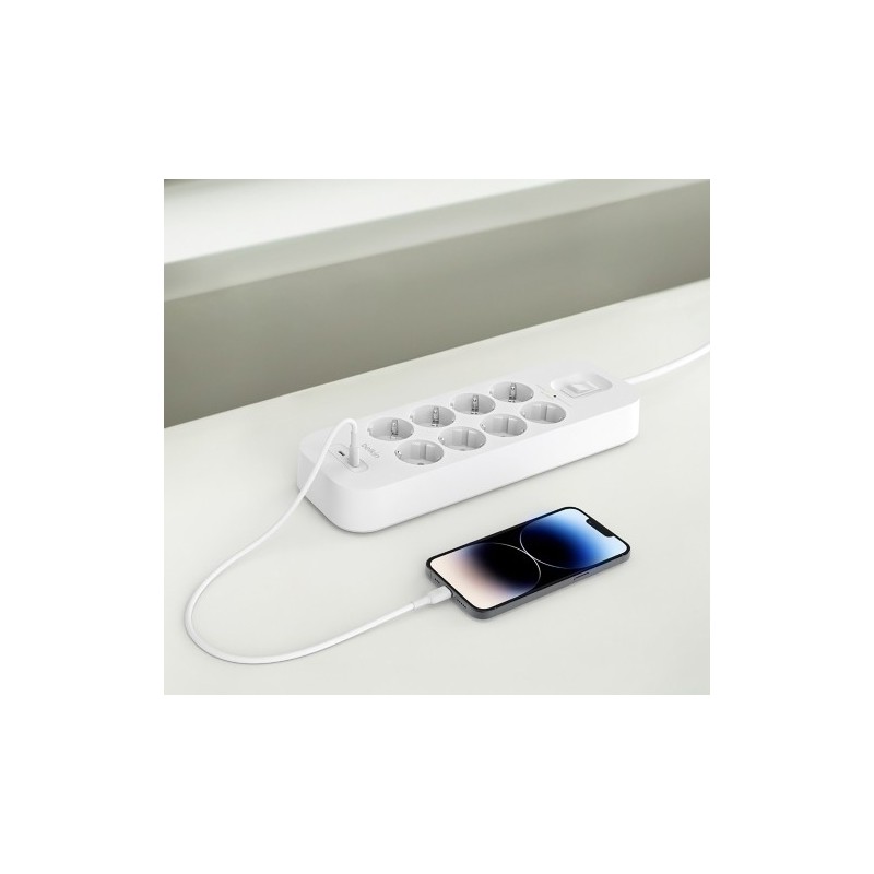 SRB004VF2M-ENCHUFE PROTECTOR BELKIN 8 SAL.(REGLETA) precio por 1 unidades